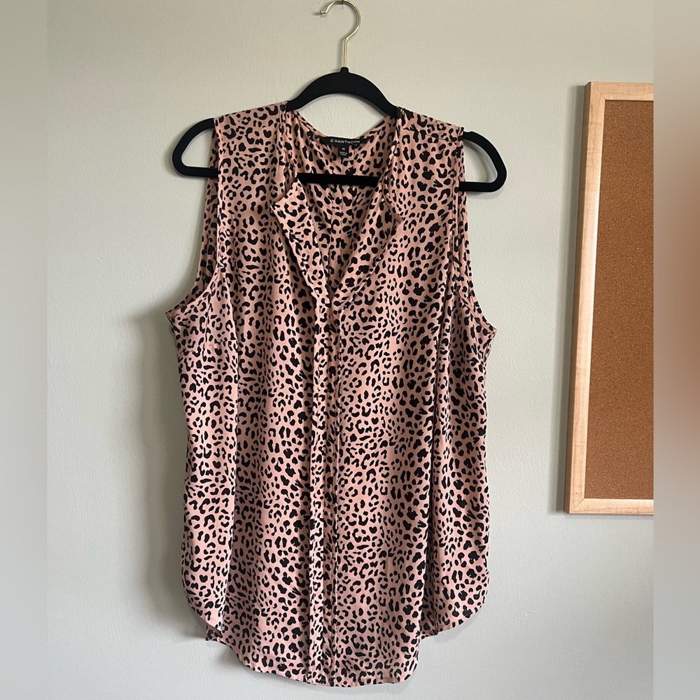 41 Hawthorn Bryse Pleat Detail Sleeveless Blouse Leopard Print Women Size 2X